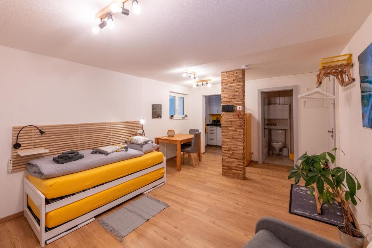 Ambassador Yellow Home Grächen Kültér fotó